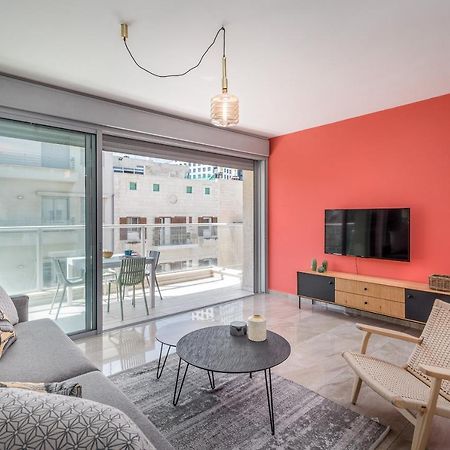3 Bedrooms Apt Balcony & Parking Near Banana Beach Tel-Aviv Kültér fotó